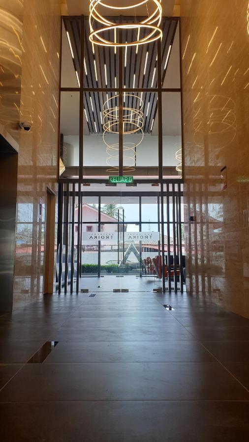 Prestige Troika Luxury Stay Kota Bahru Luaran gambar