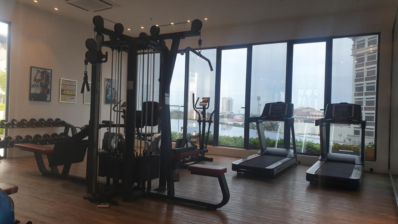 Prestige Troika Luxury Stay Kota Bahru Luaran gambar